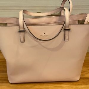 Pretty light pink tote